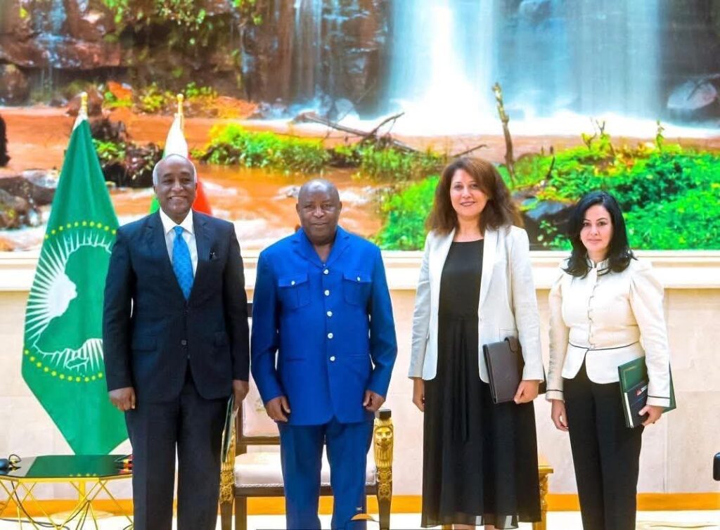 FB IMG 1777562480099 مصر و بوروندي تتفقان علي مواصلة التنسيق والتعاون المشترك بما يسهم في ترسيخ دعائم السلم والاستقرار في القارة الأفريقية