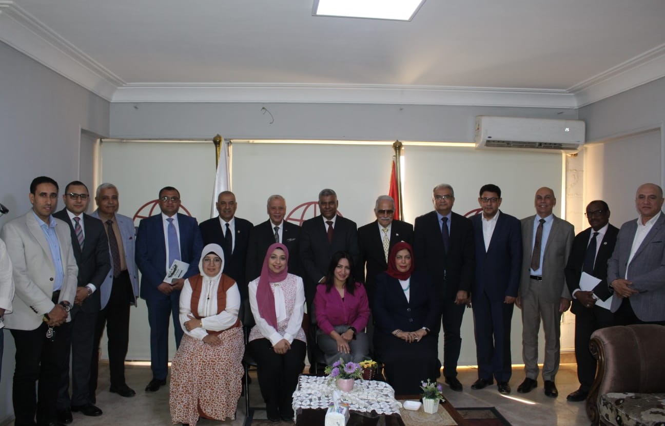 a85fa7de c254 4461 b1e4 aa796a891cf2 ندوة المنتدى المصري لتنمية القيم تحيي ذكرى تحرير سيناء وتؤكد أهمية مواجهة التحديات وتضافر الجهود