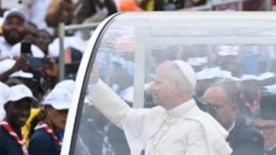 نسخة من البوم 2026 04 19T232453.197 قداس تاريخي في أنجولا بحضور 200 ألف شخص: البابا ليو الرابع عشر يهاجم الفقر العالمي وينتقد الحرب الأمريكية الإيرانية