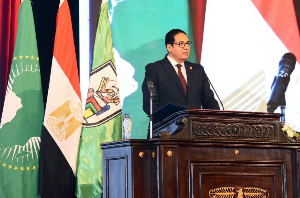 2b8e02a6 70c0 4fc7 8563 4289b29e5313 مصر تحتفل بـ “يوم أفريقيا” بمقر جامعة القاهرة العريقة وسط حضور مصري وأفريقي رفيع المستوي 