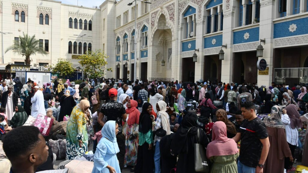 697171417 1374524988044195 6725525431743497914 n بالصور .. انطلاق رحلة جديدة لـ " قطار العودة الطوعية " للأشقاء السودانيين من مصر للسودان
