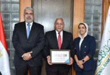 A لأول مرة في القطاع المصرفي..نسخة صديقة للبيئة من بطاقة "ميزة" من البنك الأهلي المصري بالتعاون مع “جي آند دي”