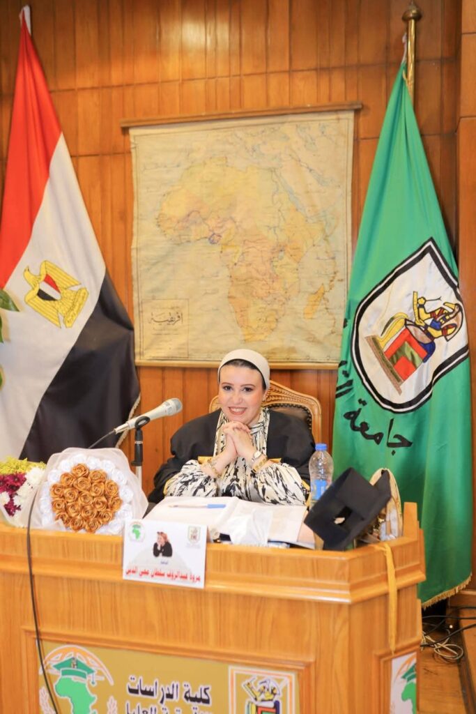 FB IMG 1778502649176 الباحثة مروة عبد الرؤوف سلطان تحصل علي درجة الماجستير برسالة حول العنف القائم على النوع الاجتماعي بدول البحيرات العظمى