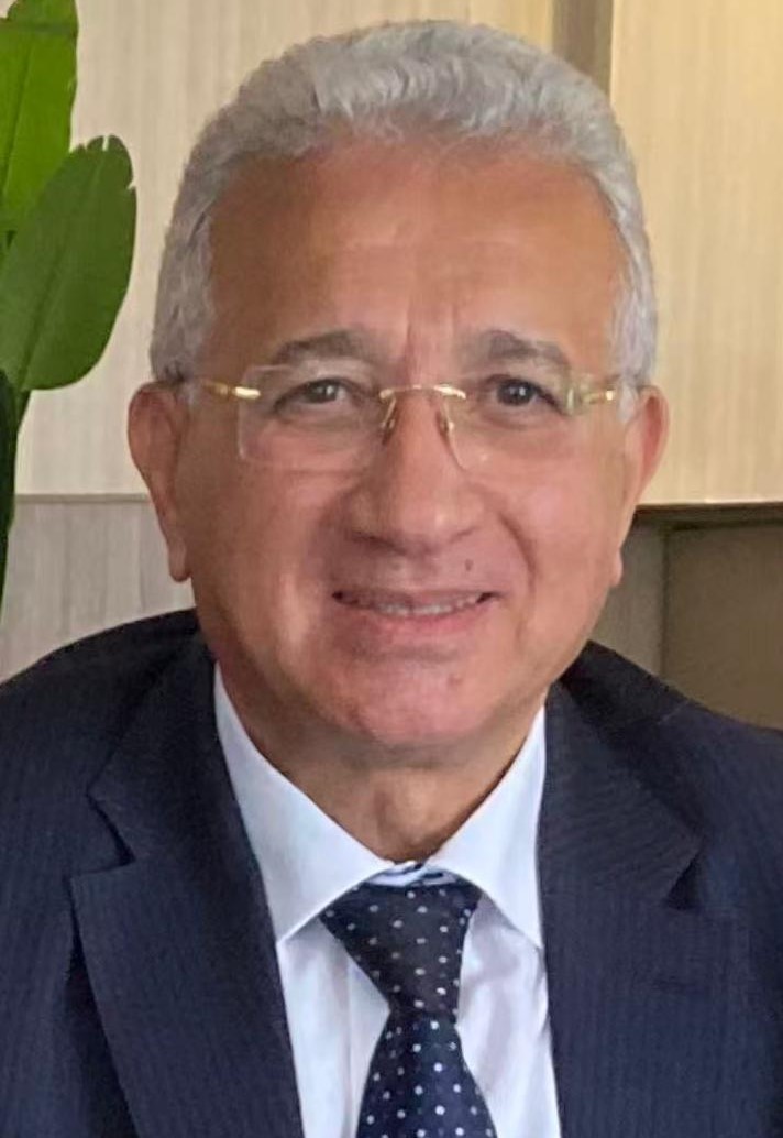 صورة السفير محمد حجازي