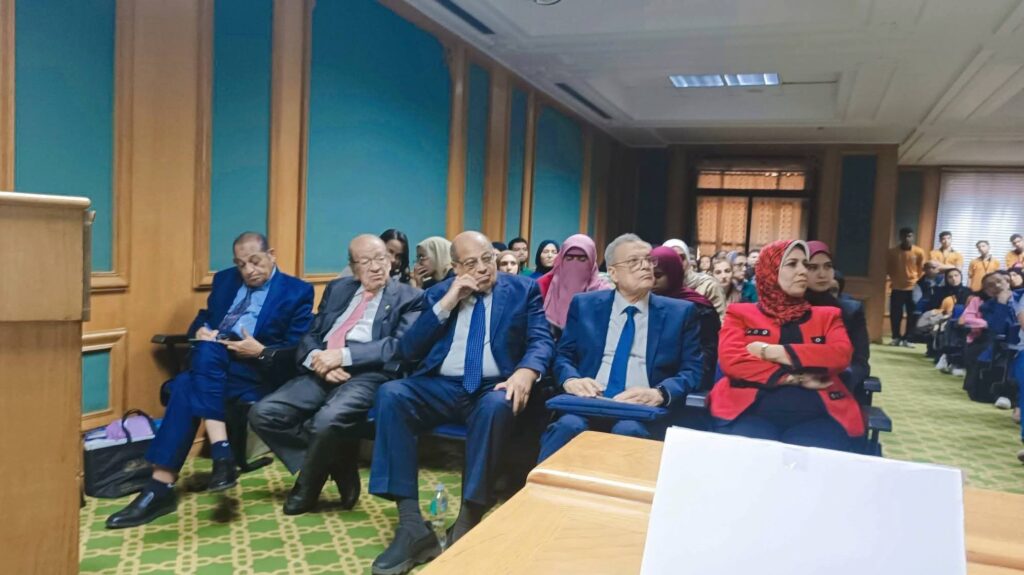 d8cad419 89e9 4468 bb66 04f104d73ea9 تعزيز الشراكات التعليمية بين الجامعات والمؤسسات الصناعية والمنظمات الدولية فى مؤتمر معامل التأثير العربي بالأزهر