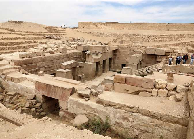 915316 0 الدكتور حسين عبد البصير يكتب : أسرار مقابر أبيدوس .. بين الحقيقة والأسطورة في فجر الحضارة المصرية