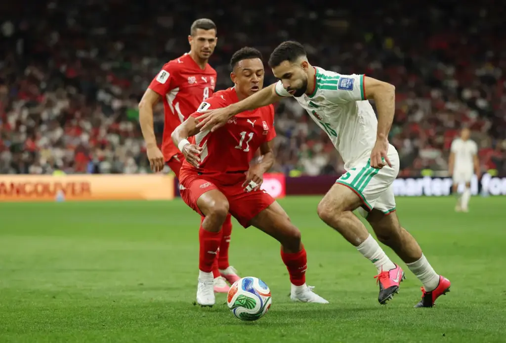 2284419325 1 كأس العالم 2026..المنتخبات الأفريقية تتلقى ضربة قوية في دور الـ32.. والمغرب يواصل كتابة التاريخ وخروج مؤلم للجزائر والسنغال 