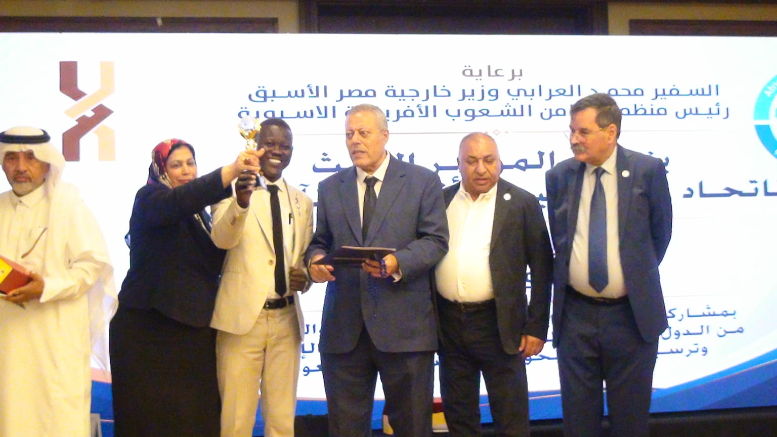 اتحاد الإعلاميين الأفريقي الآسيوي يكرّم الكاتبة الجنوب سودانية إستيلا قايتانو تقديراً لإسهاماتها الأدبية والإنسانية 1 IMG 20260730 WA0047 اتحاد الإعلاميين الأفريقي الآسيوي يكرّم الكاتبة الجنوب سودانية إستيلا قايتانو تقديراً لإسهاماتها الأدبية والإنسانية