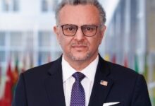 مسعد بولس كبير مستشاري الرئيس الأمريكي للشؤون العربية والأفريقية مستشار ترامب ينفي التوصل لاتفاق بشأن هدنة السودان: قضايا جوهرية عالقة ومفاوضات السلام مستمرة