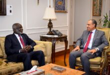 IMG 20260823 WA0013 وزير الخارجية المصري يبحث مع وزير المالية السوداني تعزيز التعاون الاقتصادي والتجاري ودعم جهود إعادة الإعمار