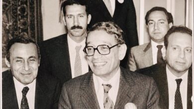 السفير أحمد صدقي خلال مشاركته ضمن وفد دبلوماسي مصري برئاسة الدكتور بطرس بطرس غالي السفير دكتور محمد حجازي يكتب : السفير أحمد صدقي.. دبلوماسي مصري في الخطوط الأمامية للنضال الإفريقي