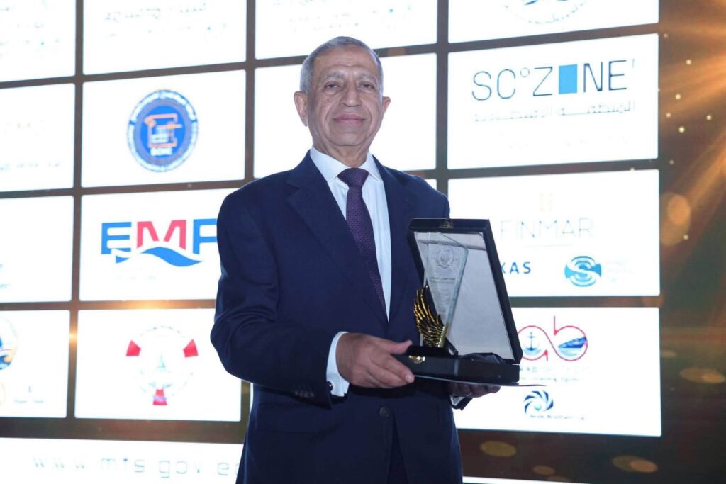 الدكتور إسماعيل عبد الغفار يهنئ أسرة الأكاديمية العربية بحصولها على جائزة التميز في تصنيف التأثير العالمي 2026 2 FB IMG 1789897125583 الدكتور إسماعيل عبد الغفار يهنئ أسرة الأكاديمية العربية بحصولها على جائزة التميز في تصنيف التأثير العالمي 2026