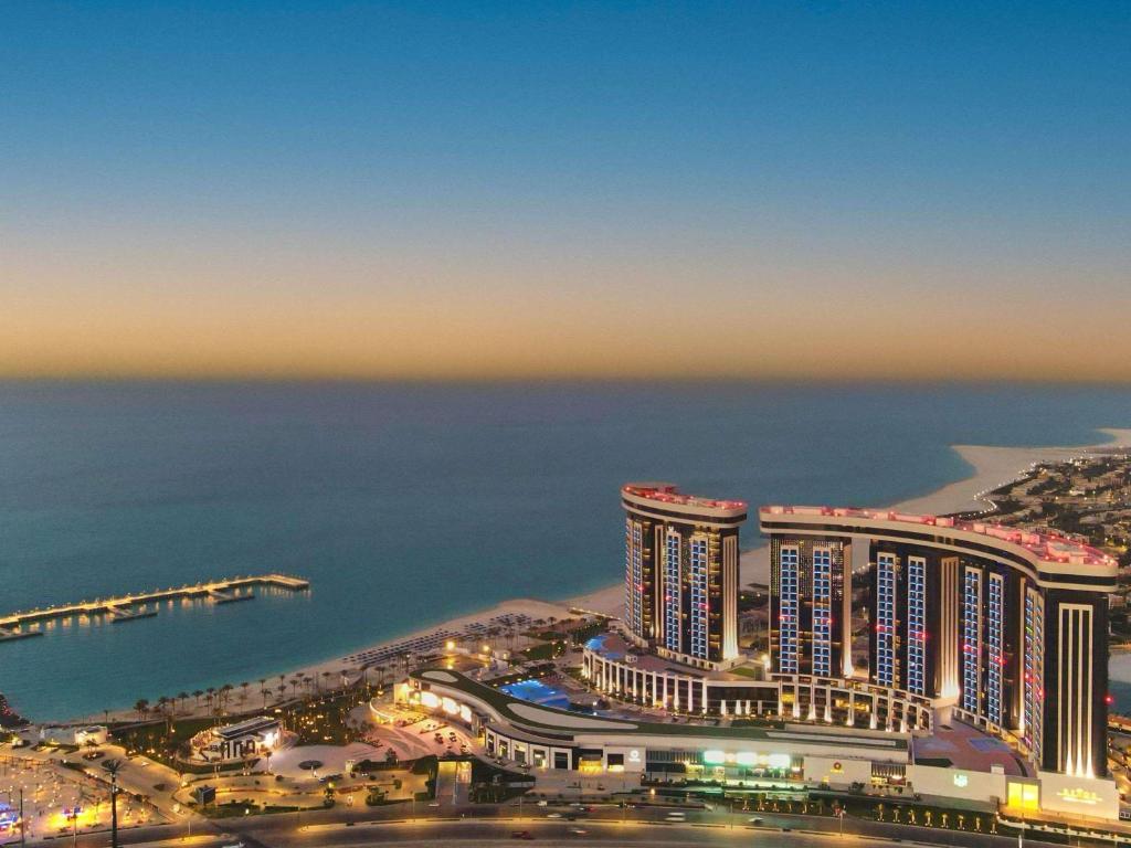 السفير دكتور محمد حجازي يكتب :الصندوق المصري لتمويل الشركات المصرية في أفريقيا... من الدبلوماسية السياسية إلى الدبلوماسية الاقتصادية 1 منتدي العلمين الاقتصادي أفريقيا السفير دكتور محمد حجازي يكتب :الصندوق المصري لتمويل الشركات المصرية في أفريقيا... من الدبلوماسية السياسية إلى الدبلوماسية الاقتصادية