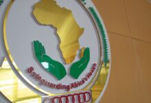 Africa CDC SEAL 1024x586 1  السفير الدكتور محمد حجازي يكتب : المركز الأفريقي لمكافحة الأمراض المتوطنة والمعدية... من التجربة المصرية إلى الأمن الصحي الأفريقي