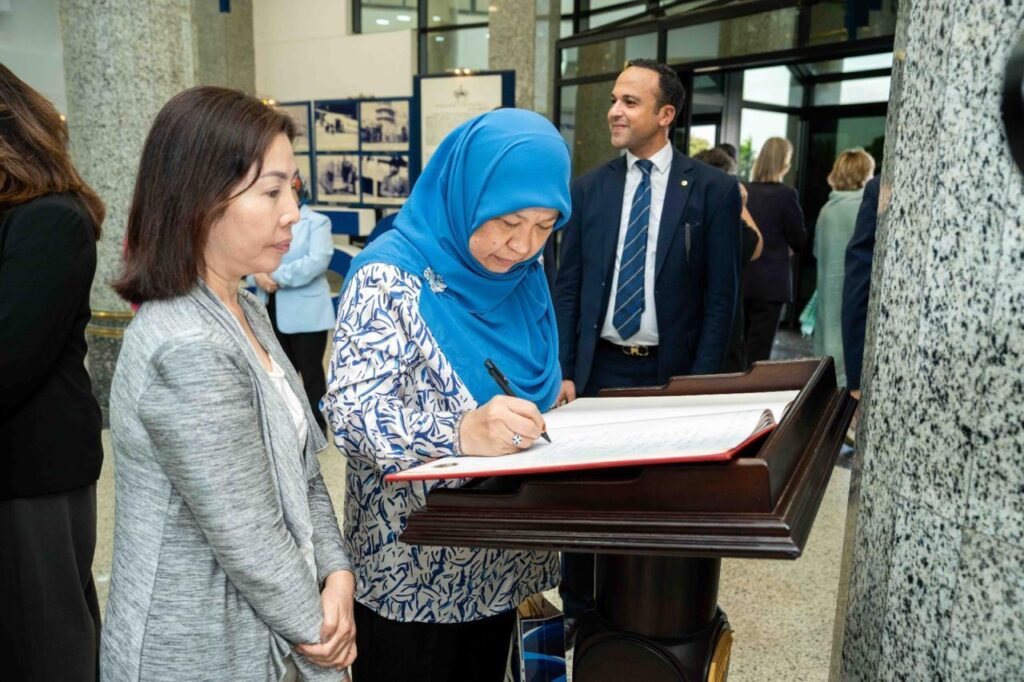 IMG 20261023 WA0026 مصر للطيران تستضيف زوجات الدبلوماسيين الأجانب ضمن مبادرة «Welcome to Egypt*