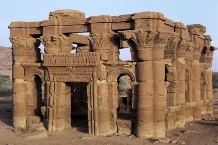 السودان: أهرامات مروي على خريطة السياحة.. مواقع روسية تروج لرحلات نيلية بين مصر والسودان تبدأ من 1800 دولار 3 أهرامات مروي 5 السودان: أهرامات مروي على خريطة السياحة.. مواقع روسية تروج لرحلات نيلية بين مصر والسودان تبدأ من 1800 دولار