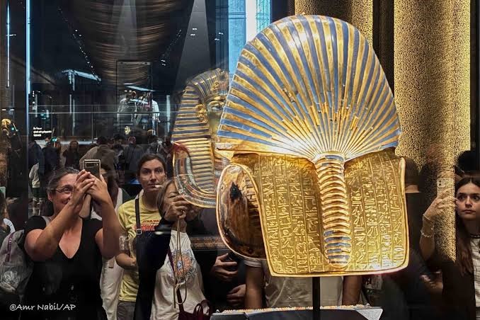 مصر ترفع أسعار تذاكر زيارة المعالم السياحية والأثرية والمتاحف ابتدءً 1 نوفمبر 2026 3 المتحف المصري الكبير 5 مصر ترفع أسعار تذاكر زيارة المعالم السياحية والأثرية والمتاحف ابتدءً 1 نوفمبر 2026